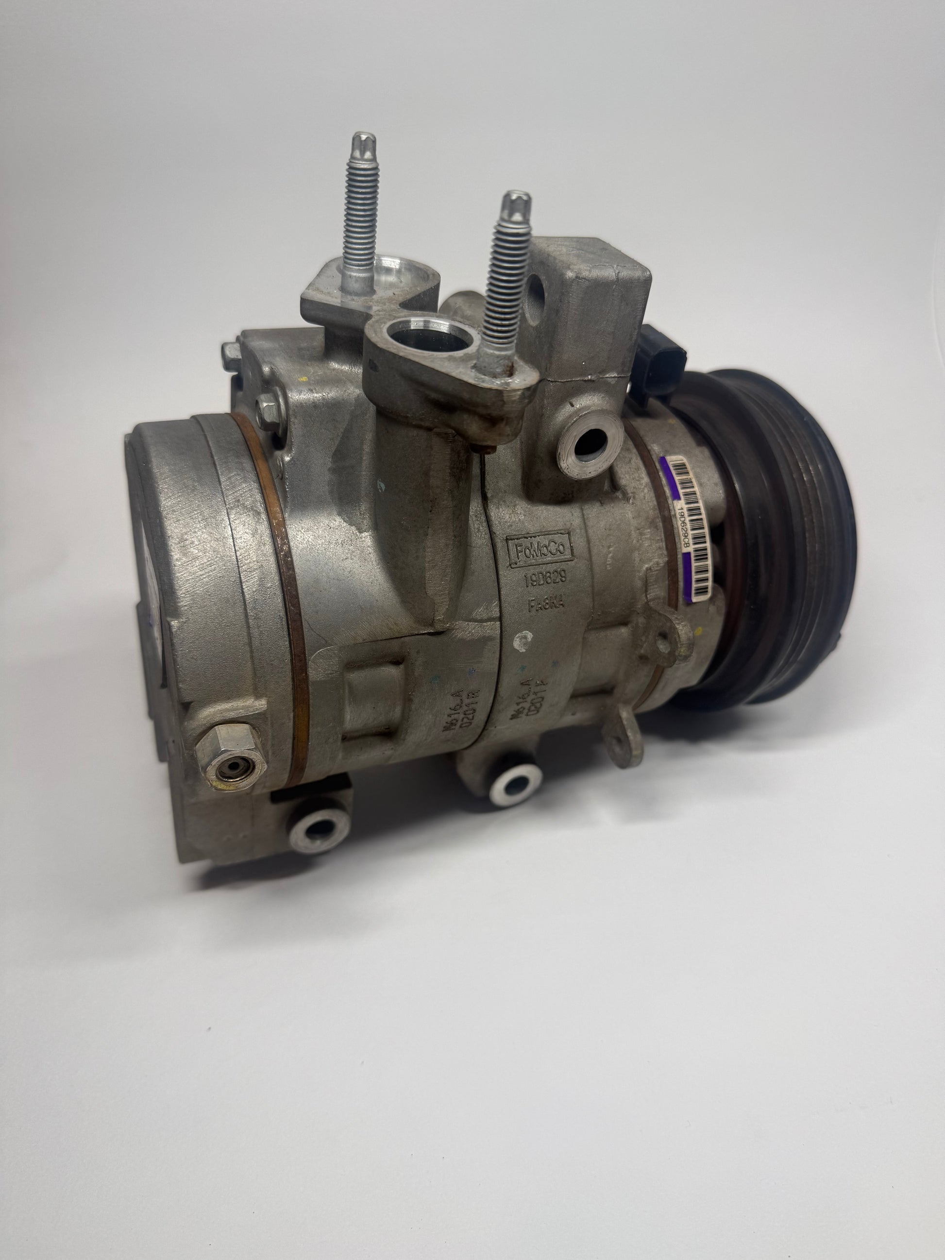 15-16’ Ford F-150 AC Compressor 5.0l