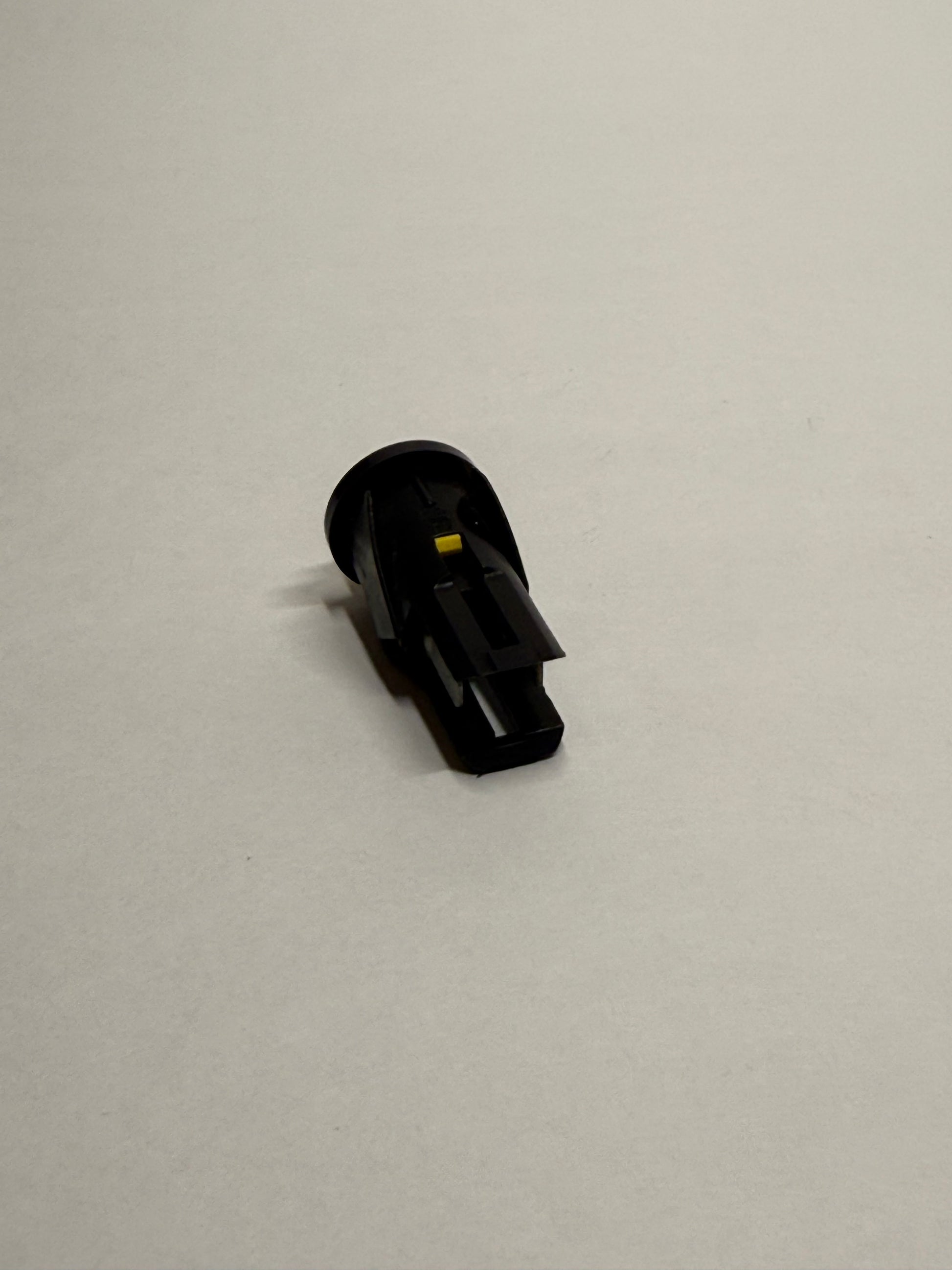 99-04 Ford Mustang Trunk Release Button