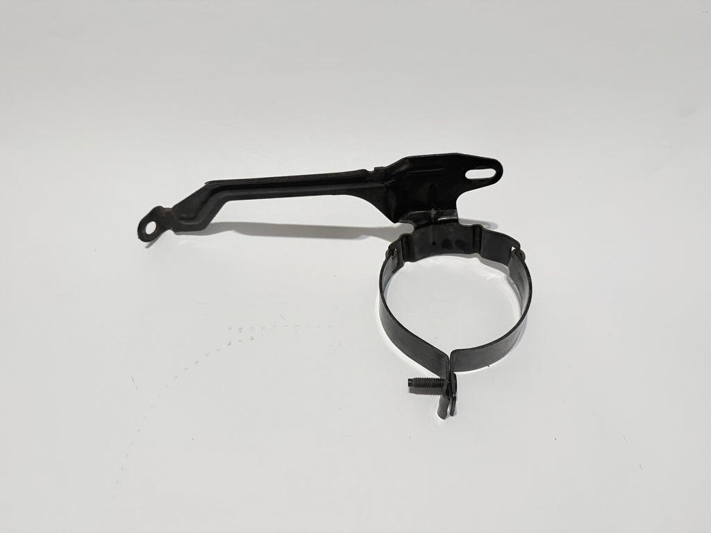 99-04 Mustang Accumulator Dryer Mounting Bracket