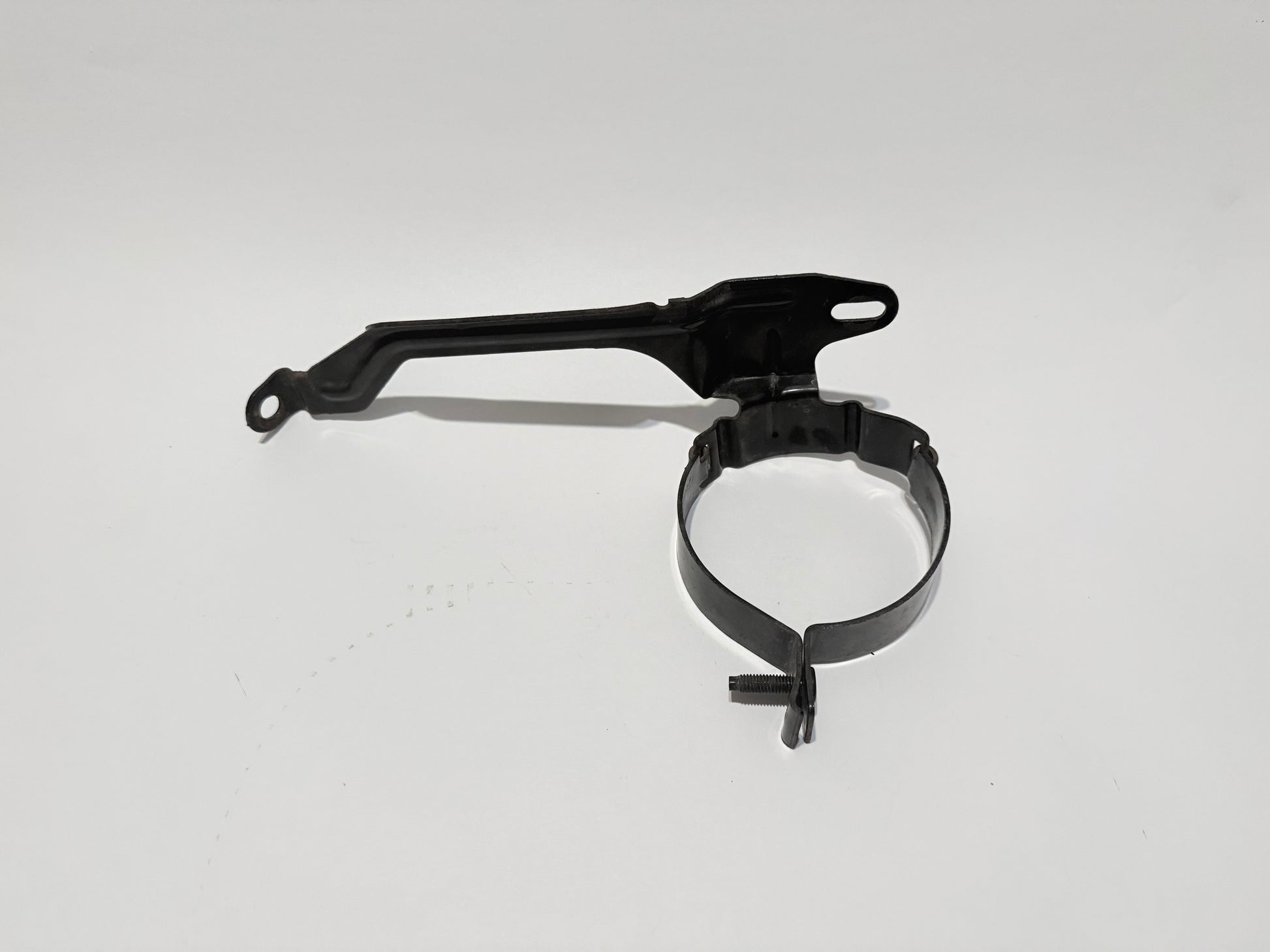 99-04 Mustang Accumulator Dryer Mounting Bracket