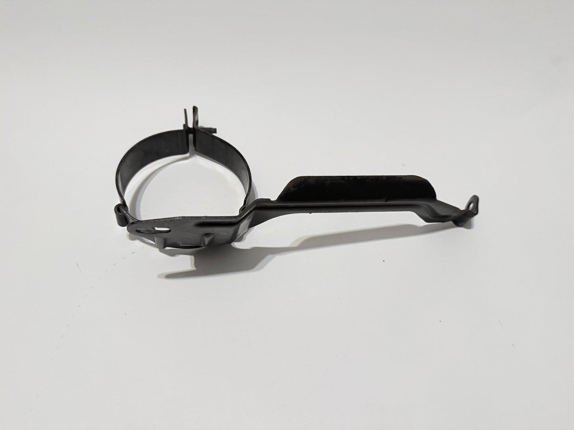 99-04 Mustang Accumulator Dryer Mounting Bracket