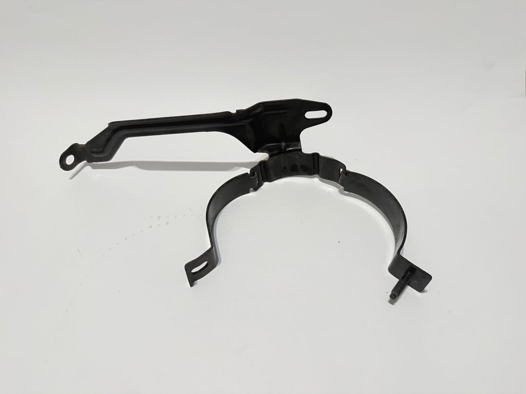 99-04 Mustang Accumulator Dryer Mounting Bracket